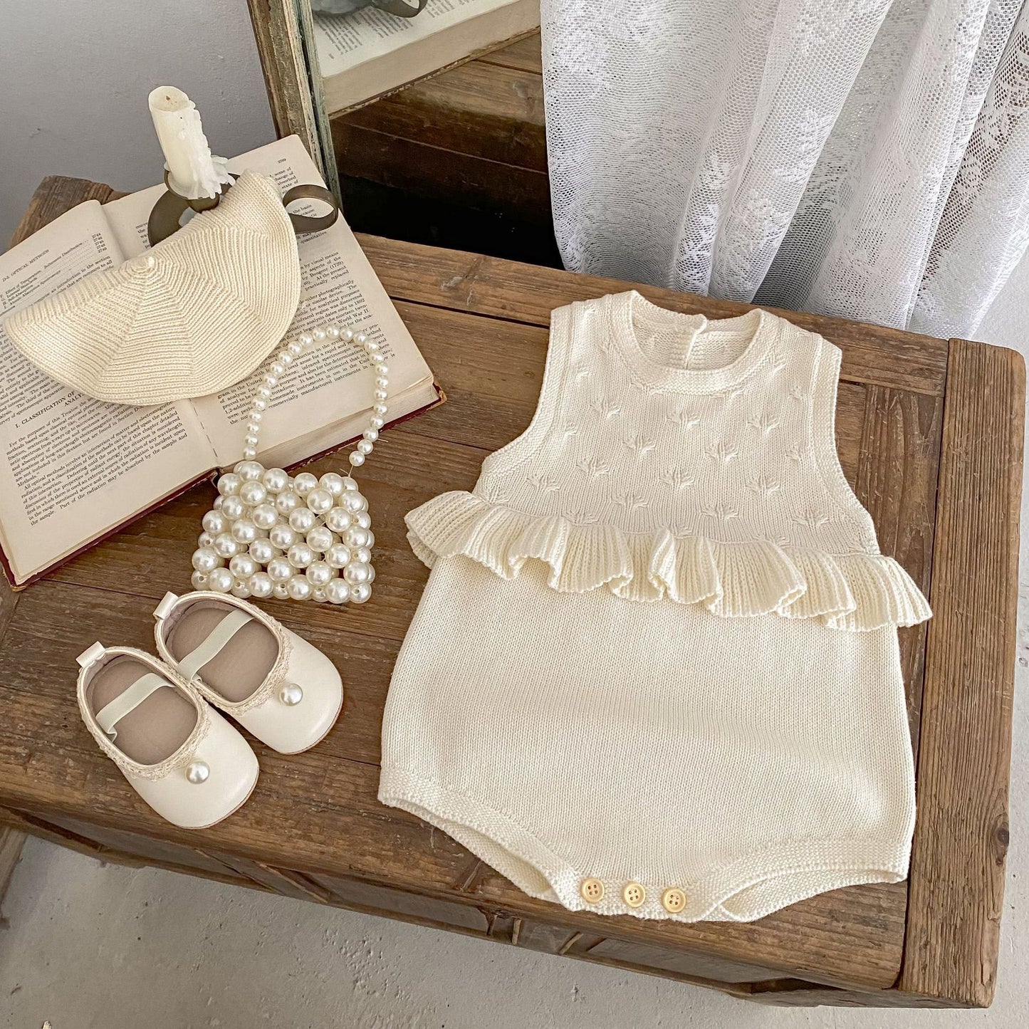 Baby Girl's Ruffle Vest Cute Fashionable Knitted Jacket All-matching Romper